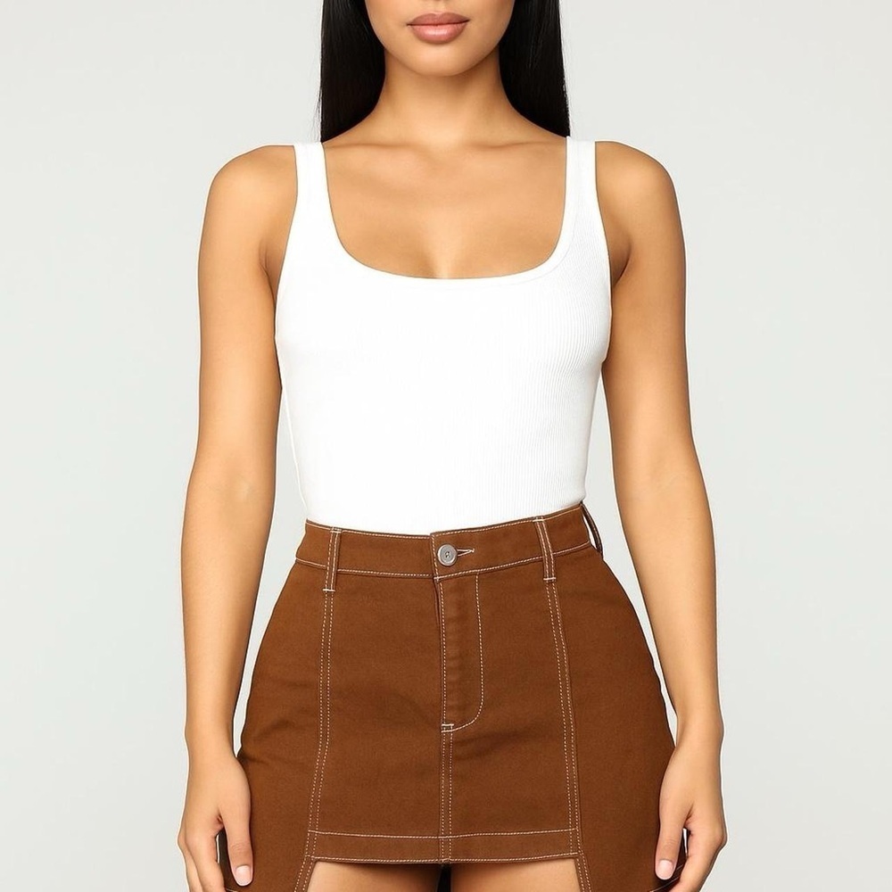 Mini skirt with front slit & white contrast stitching